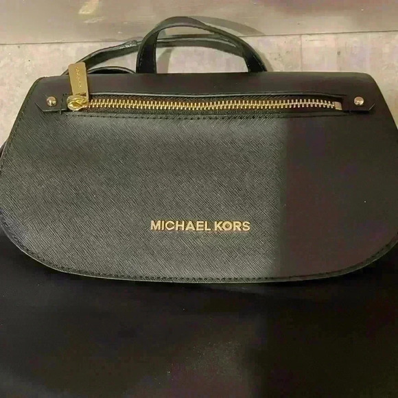 Michael Kors- Bedford Zip Backpack- Black NWT main image 8